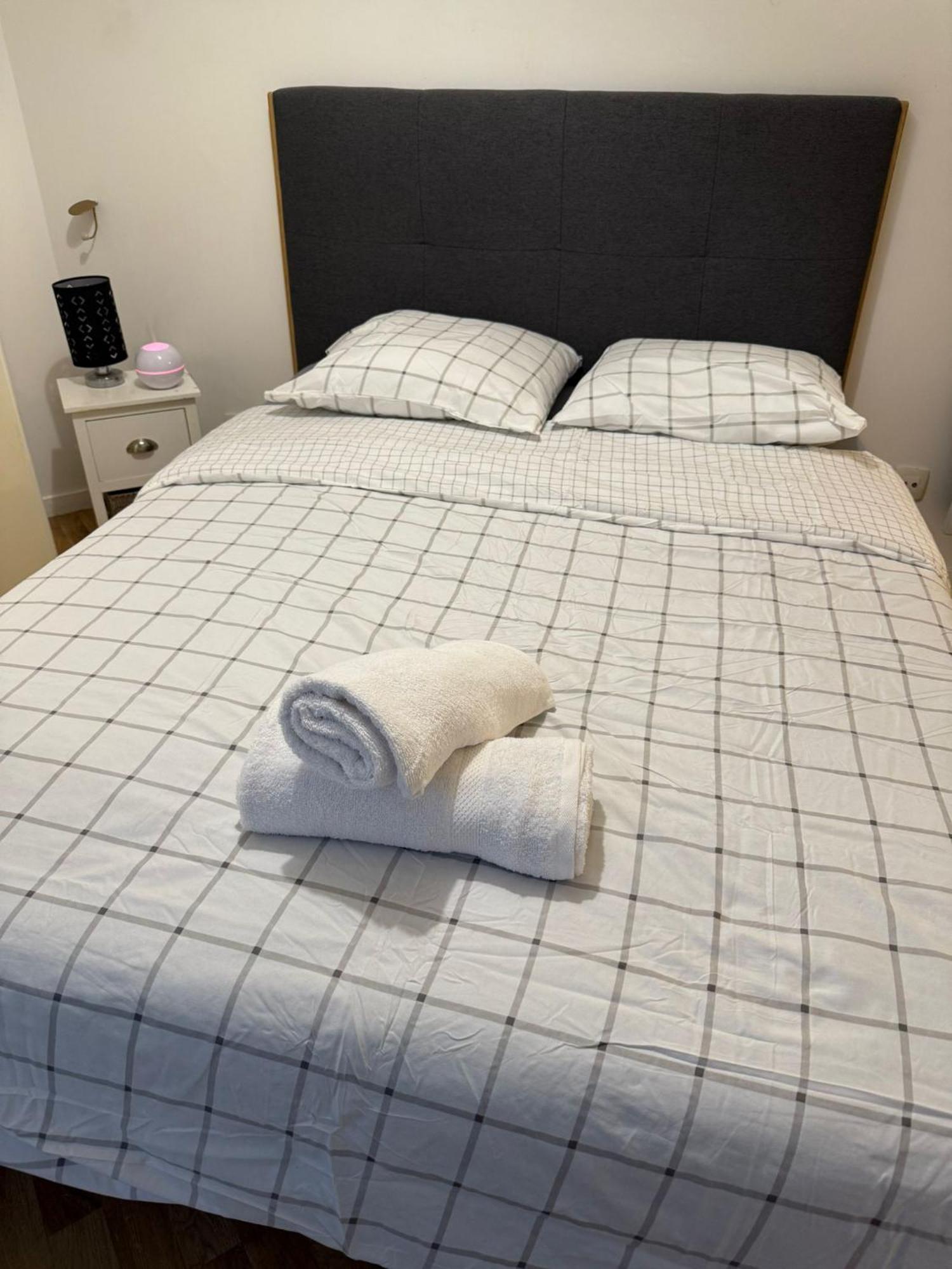 Spacieux Appartement De Charme, Pres De Paris 망트라졸리 외부 사진